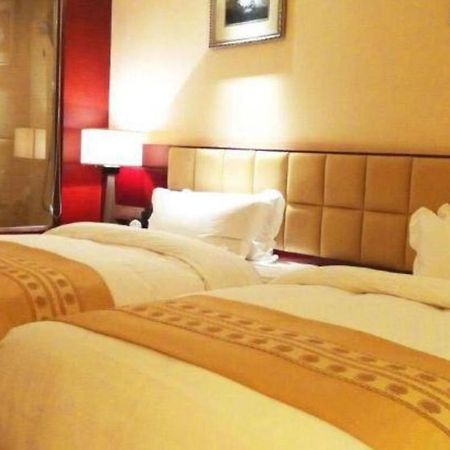 Chengdu Yinsheng International Hotel Supoqiao Dış mekan fotoğraf