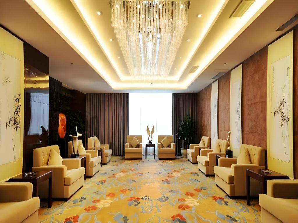 Chengdu Yinsheng International Hotel Supoqiao Dış mekan fotoğraf