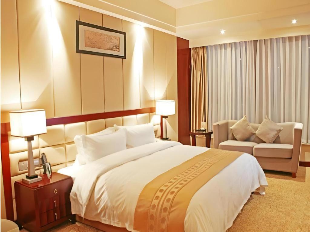 Chengdu Yinsheng International Hotel Supoqiao Dış mekan fotoğraf