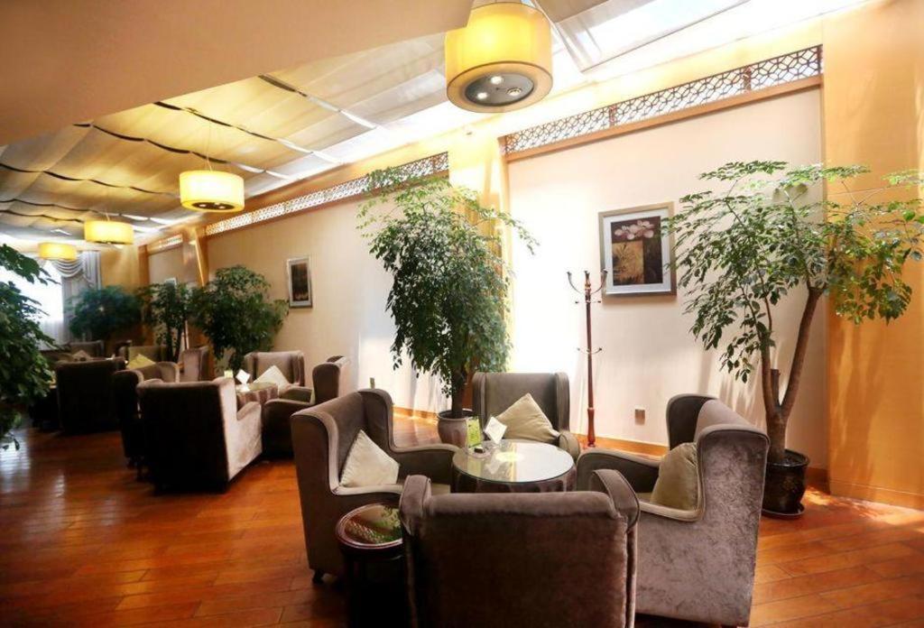 Chengdu Yinsheng International Hotel Supoqiao Dış mekan fotoğraf